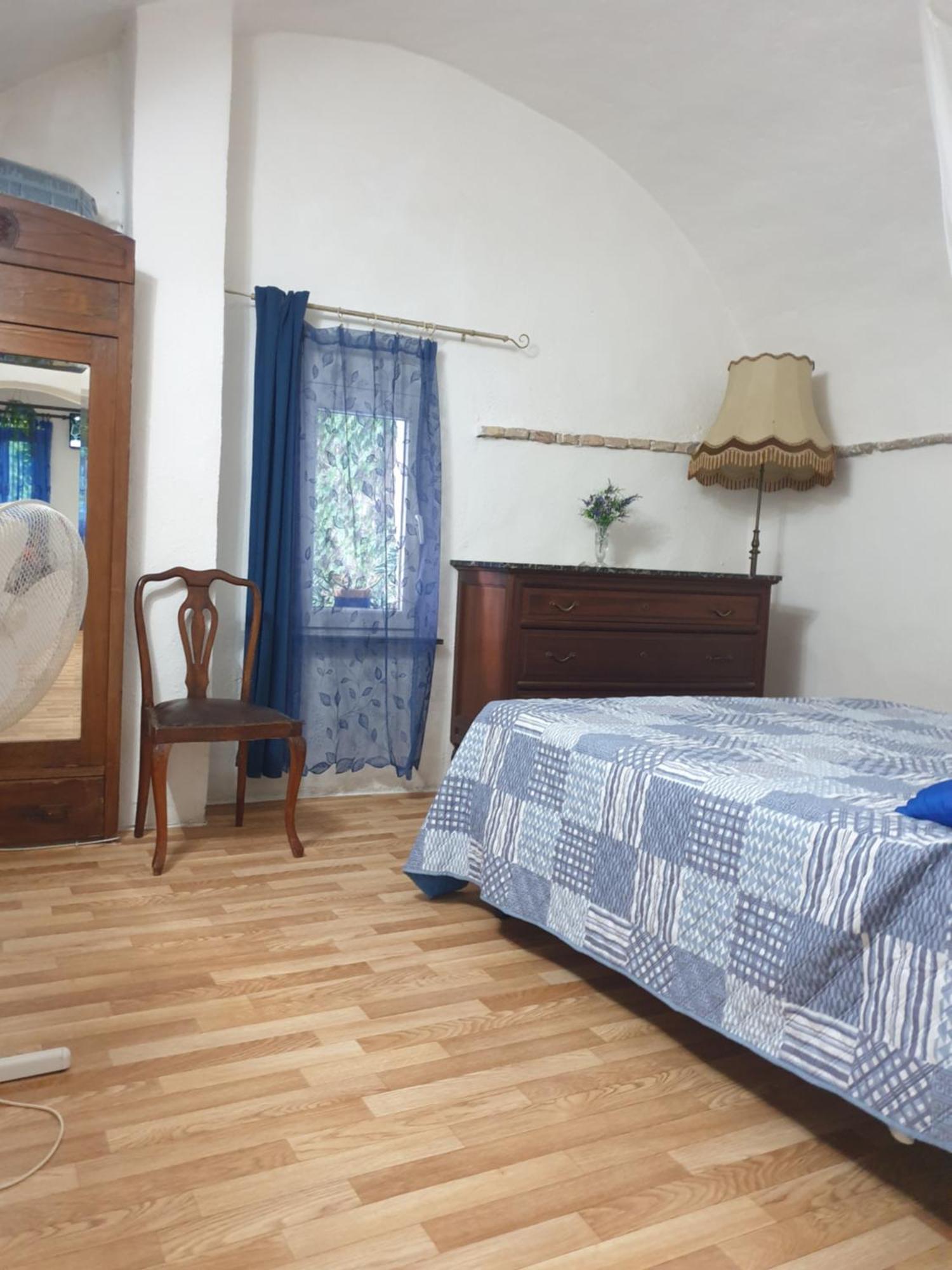 Casa Di Ingrida Bussana Vecchia Villa Сан Ремо Екстериор снимка